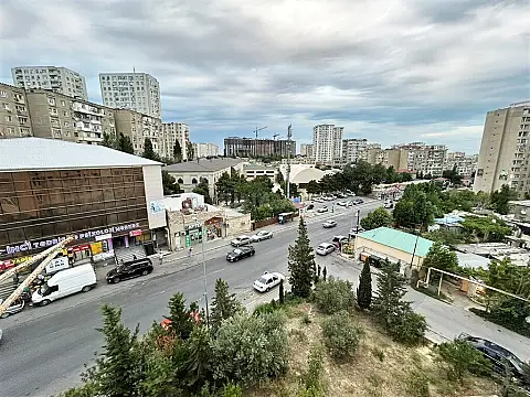 Satılır 3 otaqlı mənzil 85 m²