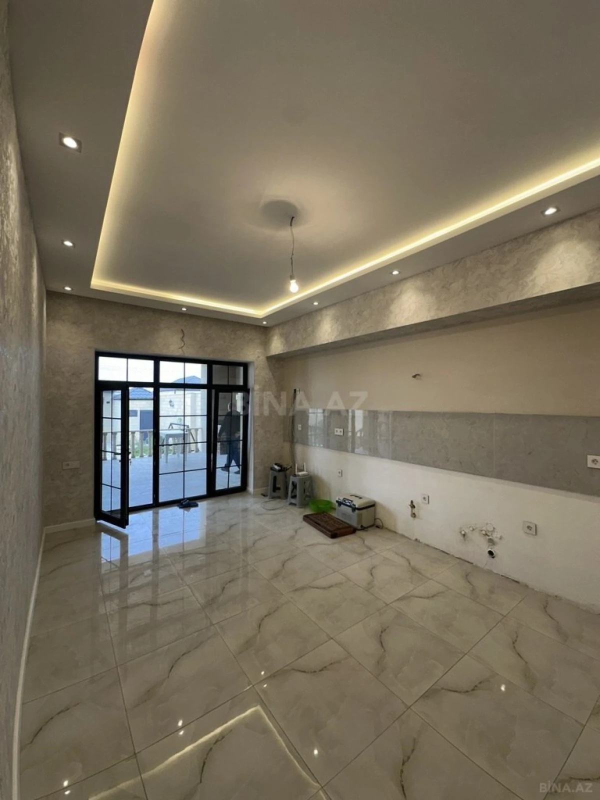 Satılır 4 otaqlı həyət evi 150 m²