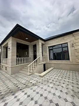 Satılır 4 otaqlı həyət evi 150 m²