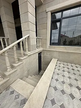 Satılır 4 otaqlı həyət evi 150 m²