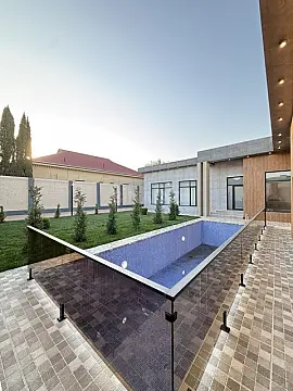 Satılır 5 otaqlı həyət evi 220 m²