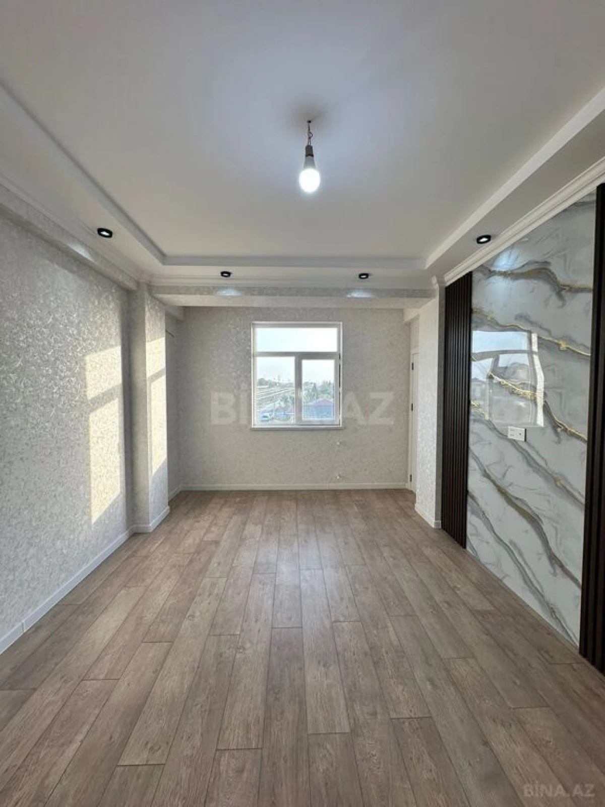 Satılır 2 otaqlı mənzil 42 m²