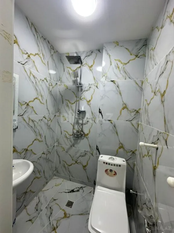 Satılır 2 otaqlı mənzil 42 m²