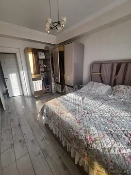 Satılır 2 otaqlı mənzil 77 m²