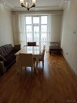 Kirayə verilir 2 otaqlı mənzil 75 m²