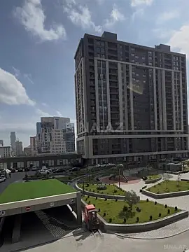 Satılır 3 otaqlı mənzil 124 m²