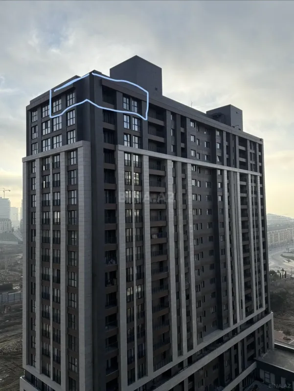 Satılır 3 otaqlı mənzil 124 m²