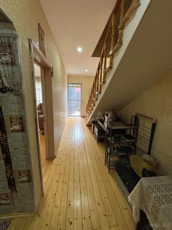Satılır 4 otaqlı həyət evi 120 m²