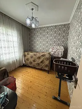 Satılır 4 otaqlı həyət evi 120 m²