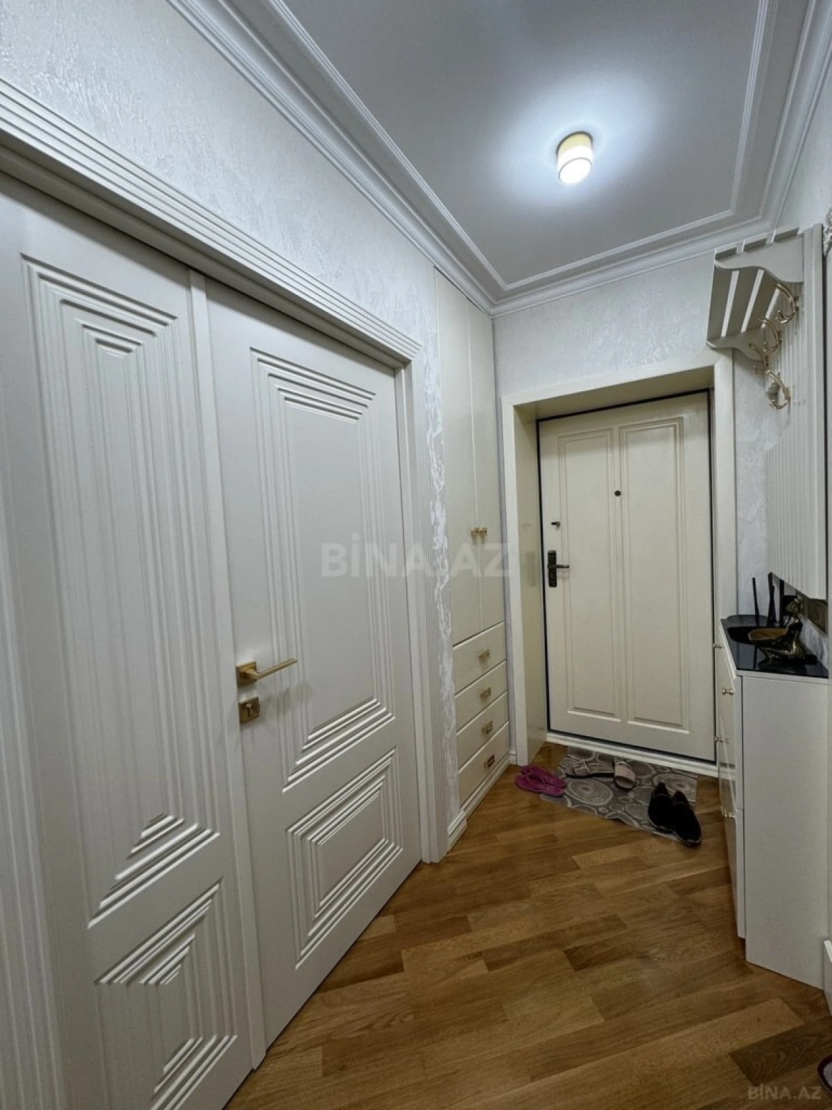 Satılır 3 otaqlı mənzil 90 m²