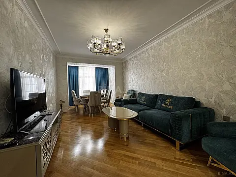 Satılır 3 otaqlı mənzil 90 m² — Bakı, Bakıxanov 3 otaq 90.00 m²