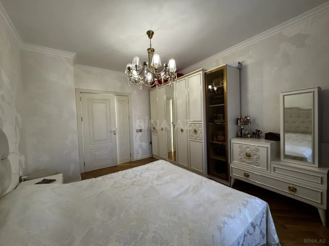 Satılır 3 otaqlı mənzil 90 m²