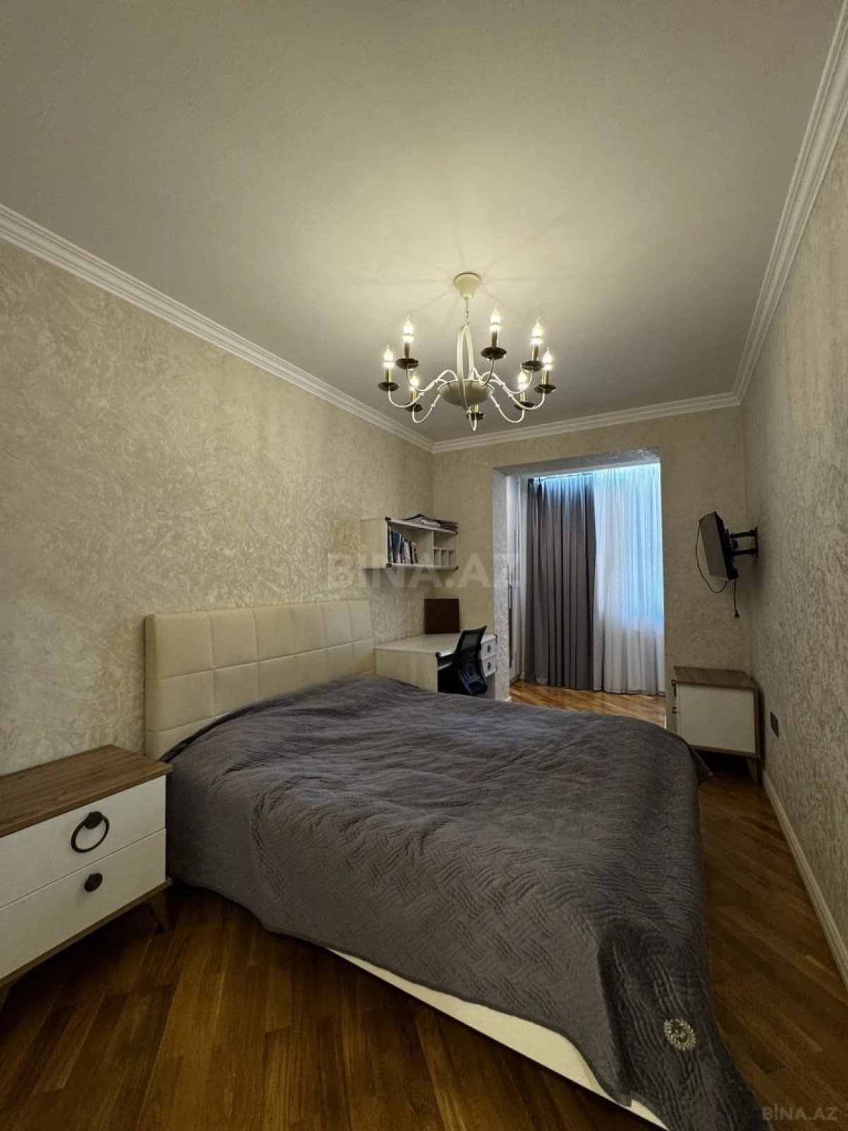 Satılır 3 otaqlı mənzil 90 m²
