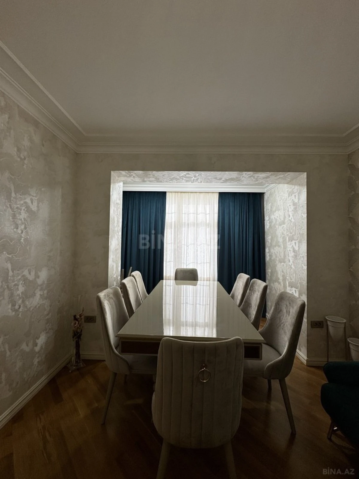 Satılır 3 otaqlı mənzil 90 m²