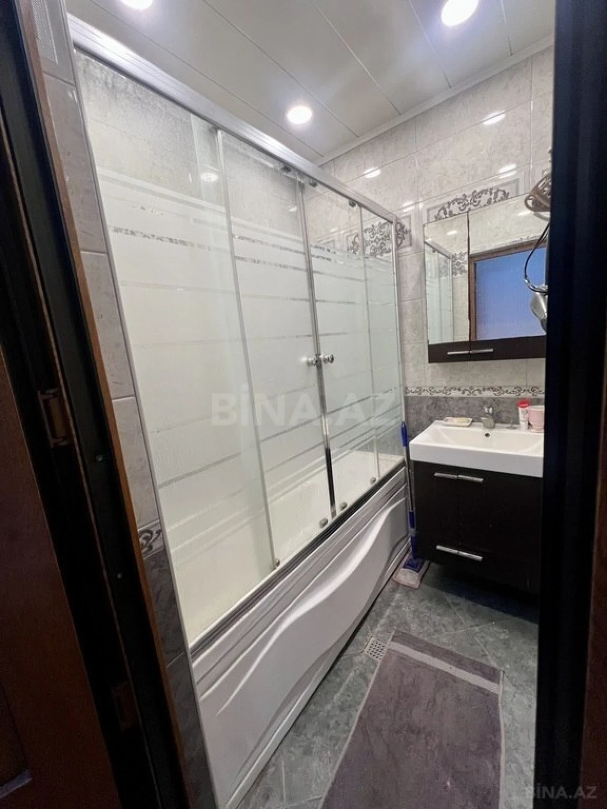 Kirayə verilir 3 otaqlı mənzil 80 m²