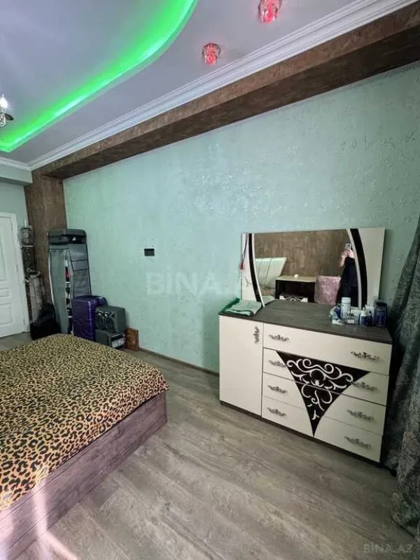 Satılır 3 otaqlı mənzil 85 m²
