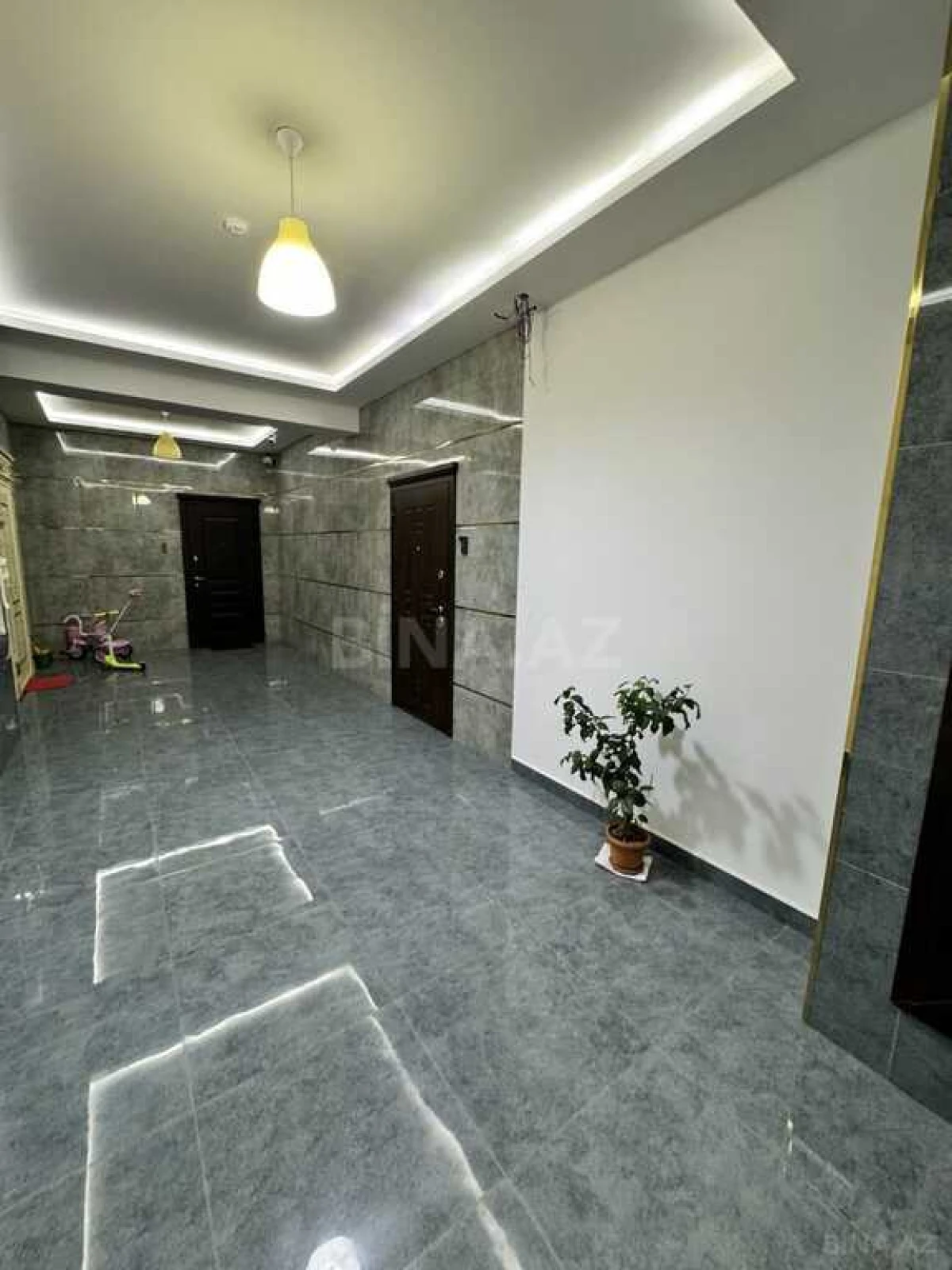 Satılır 3 otaqlı mənzil 85 m²