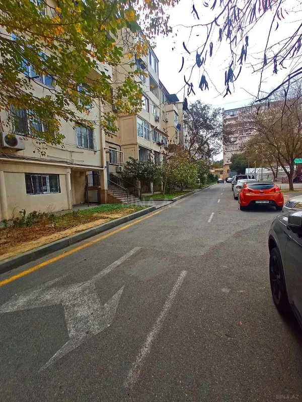 Satılır 2 otaqlı mənzil 60 m²