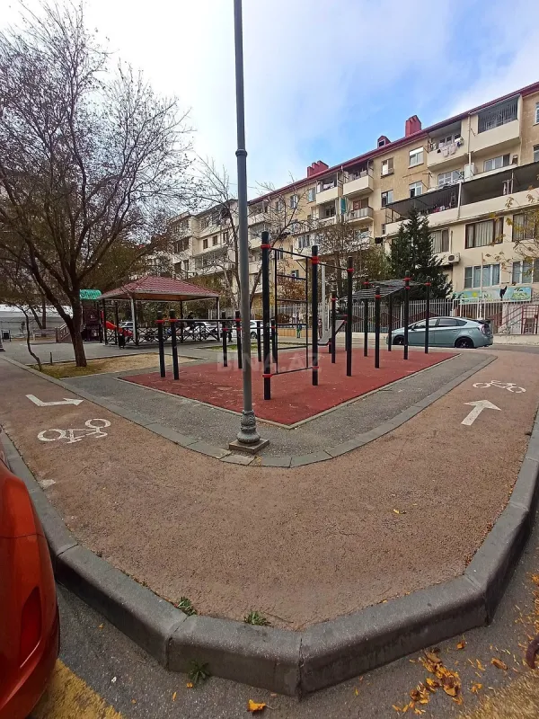 Satılır 2 otaqlı mənzil 60 m²