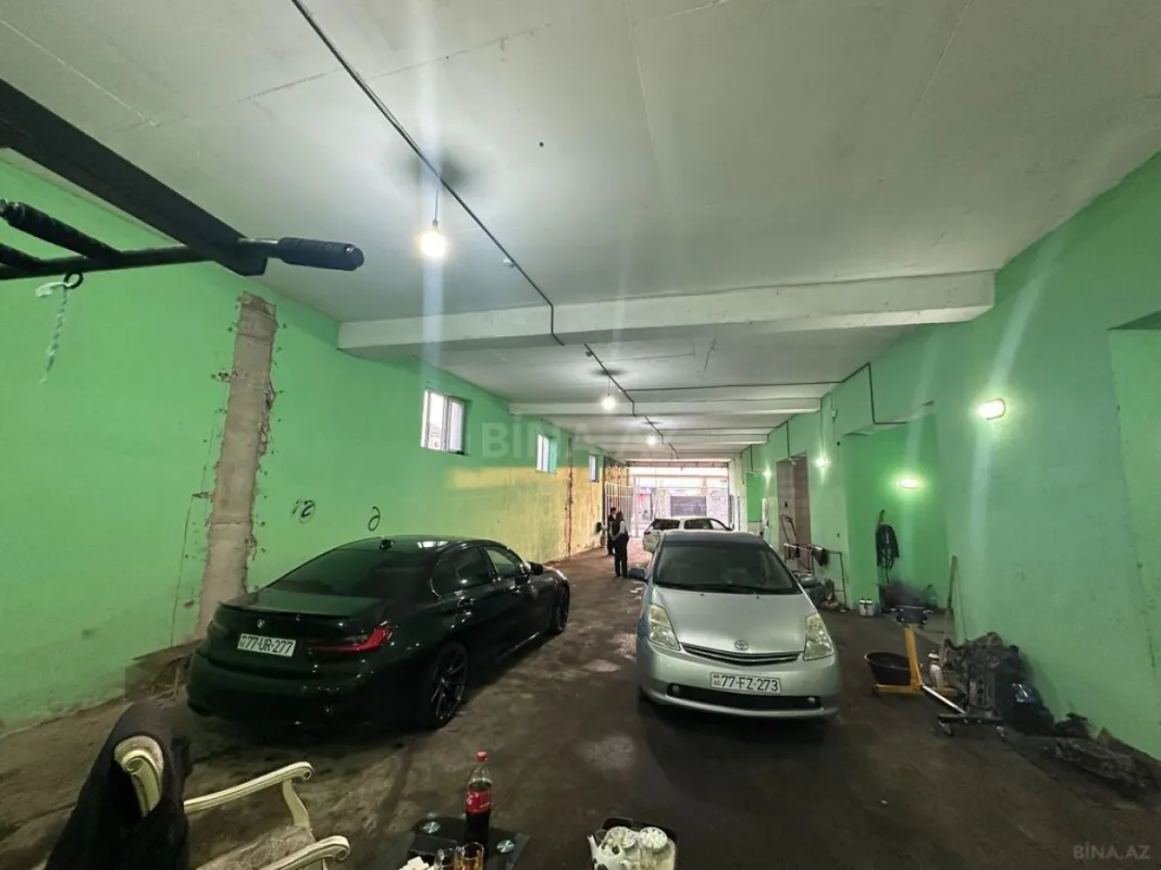 Satılır obyekt 826 m²