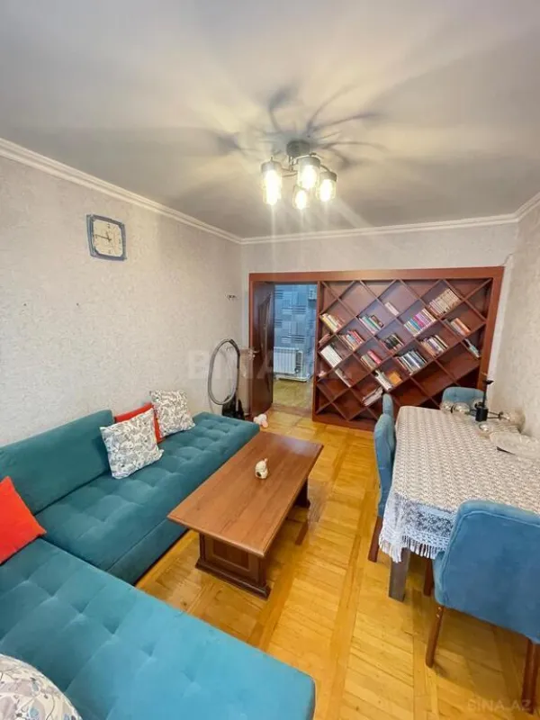 Satılır 3 otaqlı mənzil 80 m²