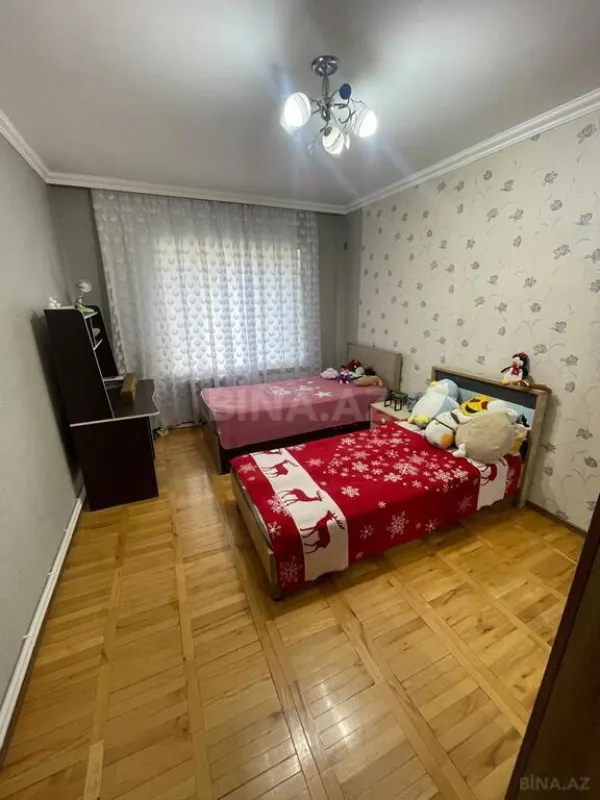Satılır 3 otaqlı mənzil 80 m²