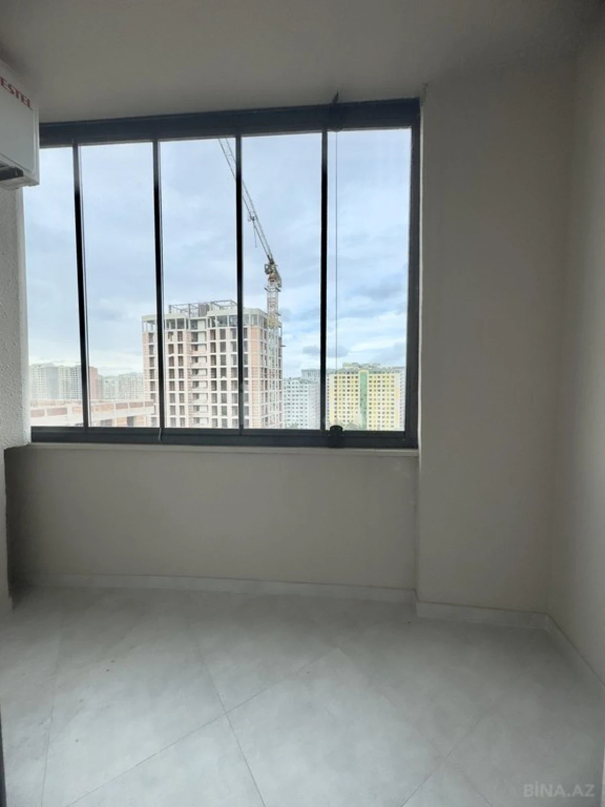 Kirayə verilir 2 otaqlı mənzil 60 m²