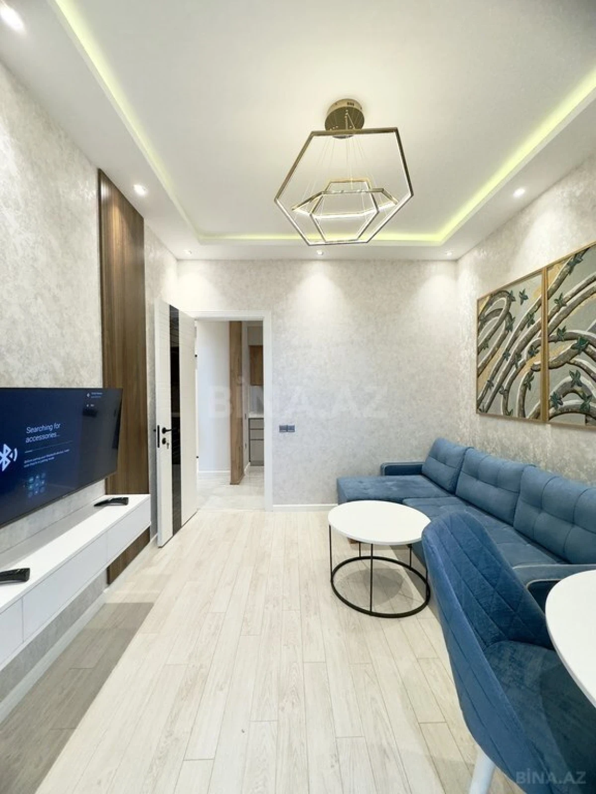 Kirayə verilir 2 otaqlı mənzil 60 m²