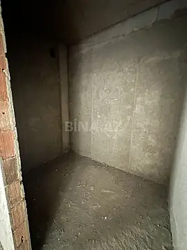 Satılır 1 otaqlı mənzil 76 m²