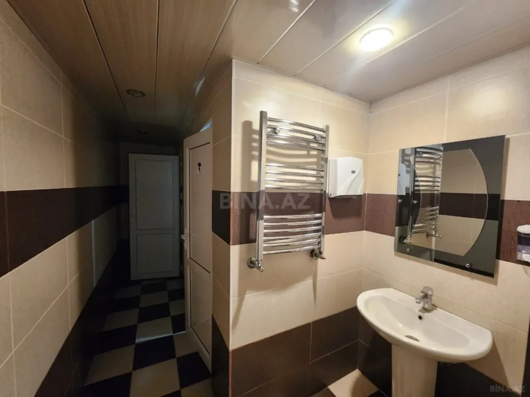 Kirayə verilir 7 otaqlı ofis 400 m²