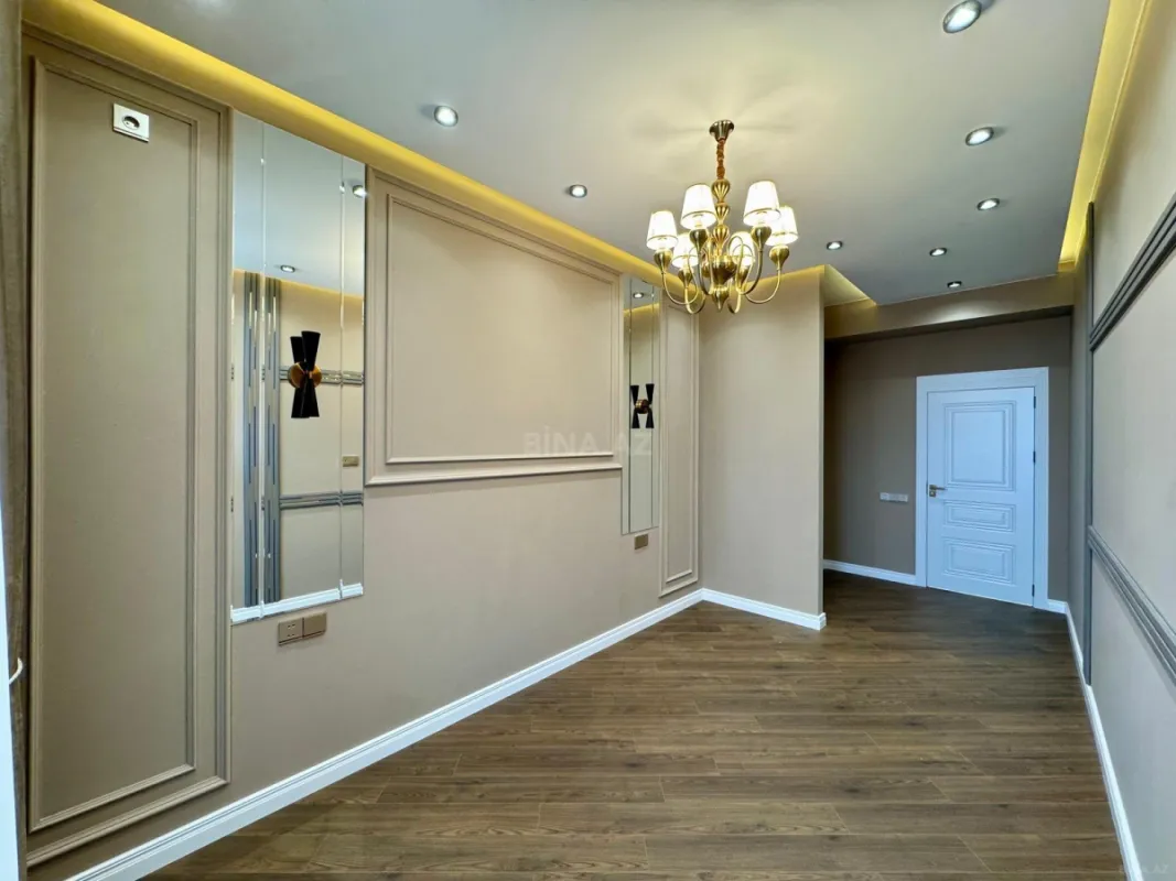 Satılır 3 otaqlı mənzil 120 m²