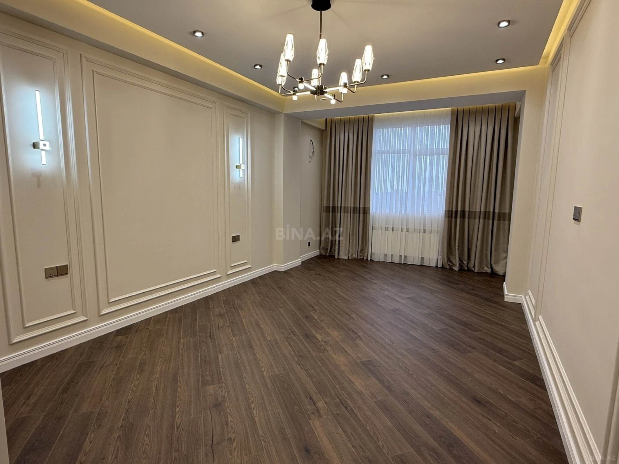 Satılır 3 otaqlı mənzil 120 m²