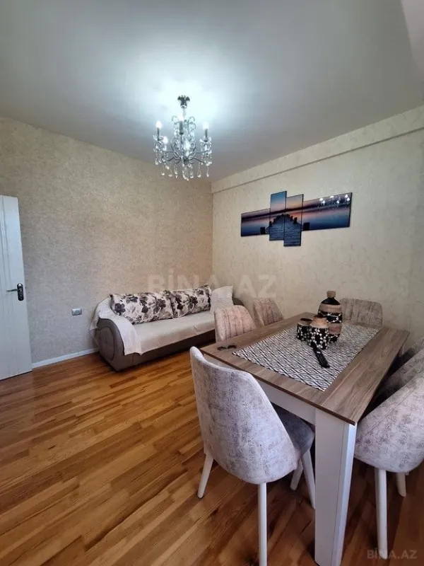 Satılır 3 otaqlı mənzil 82 m²