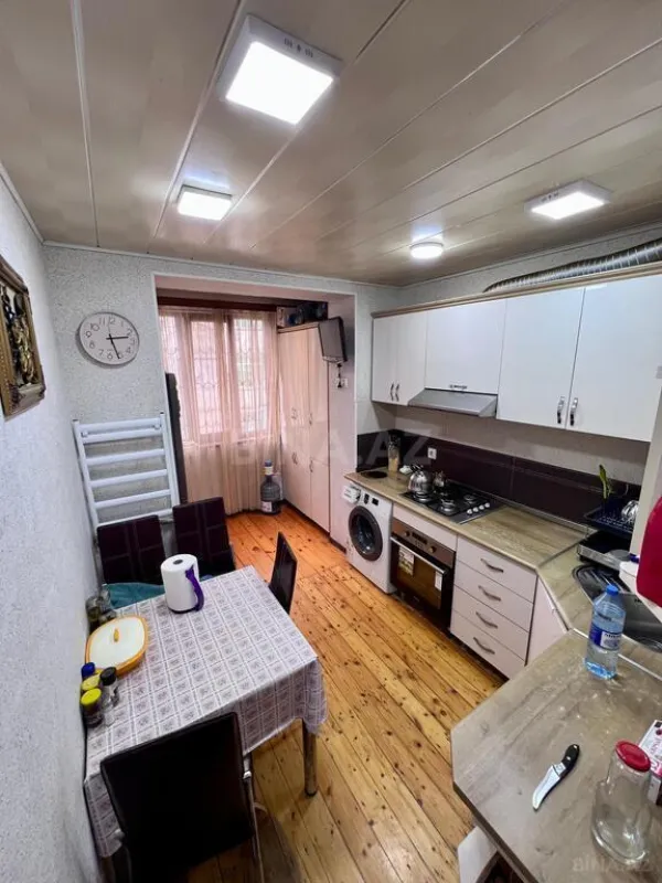 Satılır 3 otaqlı mənzil 60 m²