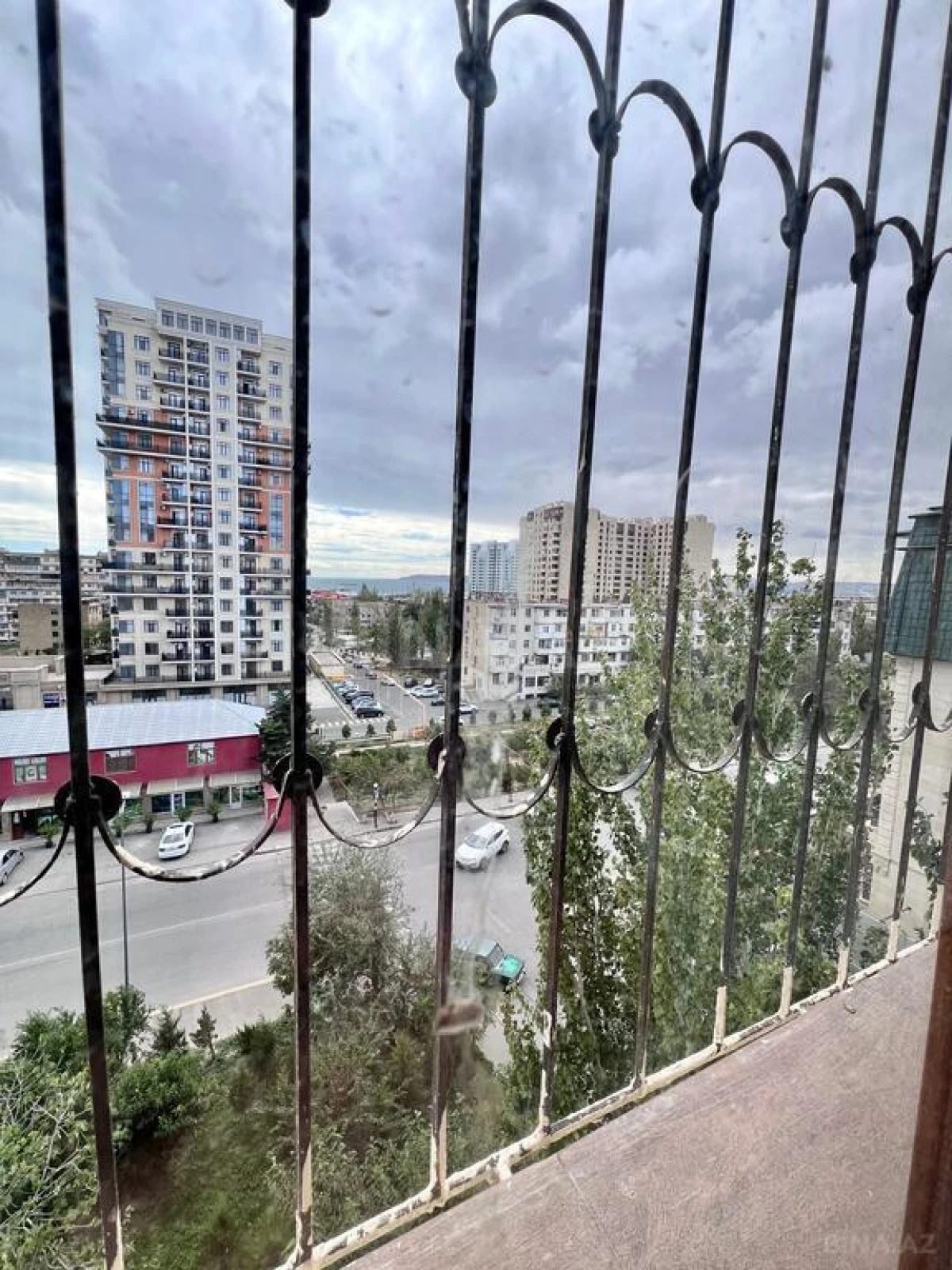 Satılır 3 otaqlı mənzil 60 m²