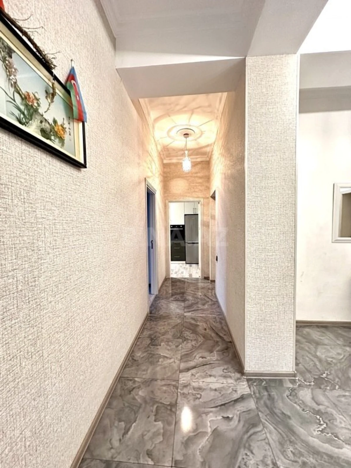 Satılır 4 otaqlı mənzil 120 m²