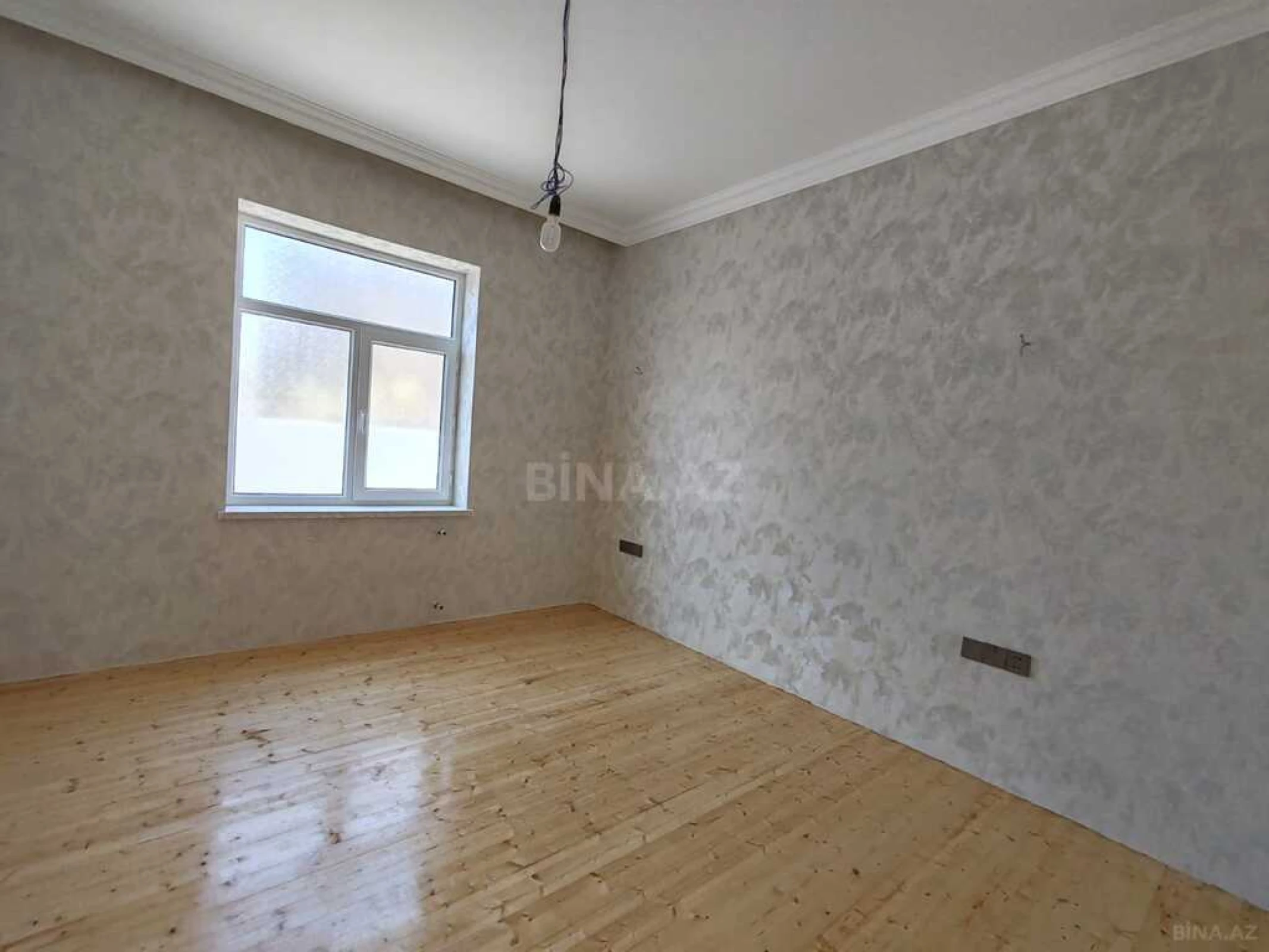 Satılır 3 otaqlı həyət evi 95 m²