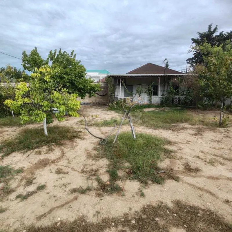 Satılır torpaq sahəsi 10 m²