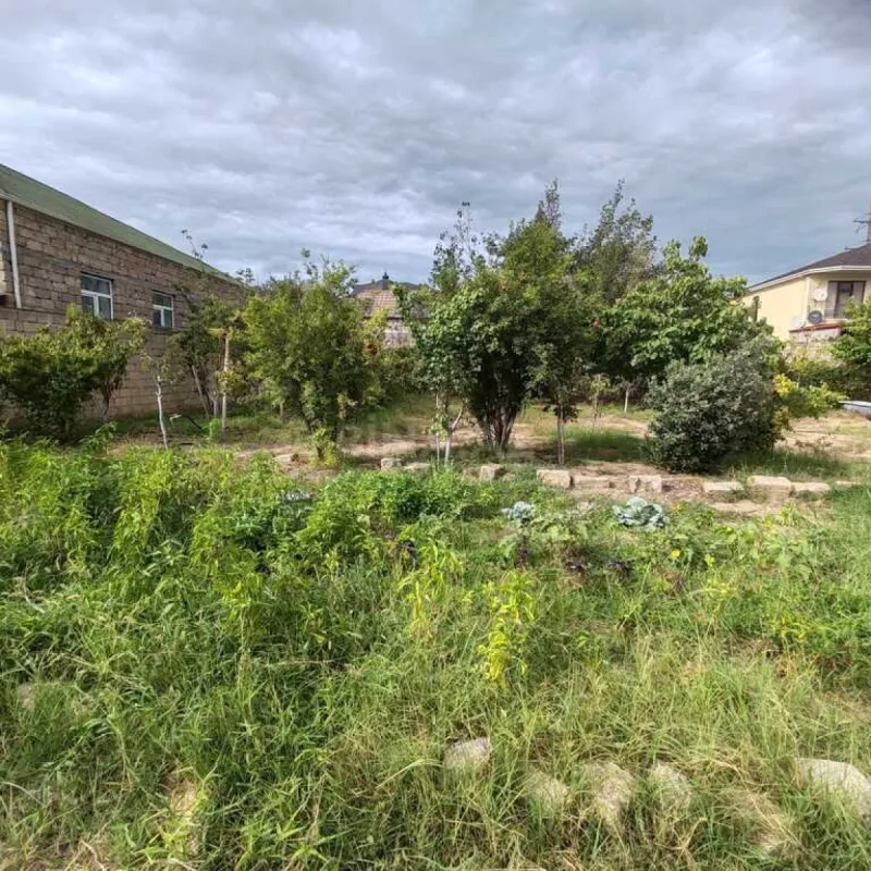Satılır torpaq sahəsi 10 m²