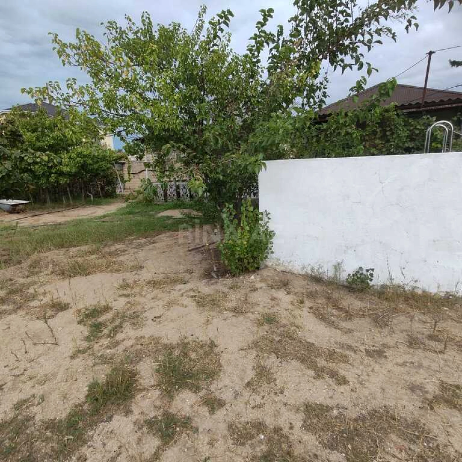 Satılır torpaq sahəsi 10 m²