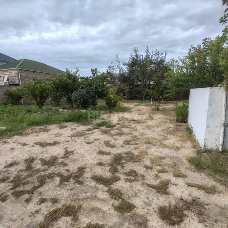 Satılır torpaq sahəsi 10 m²