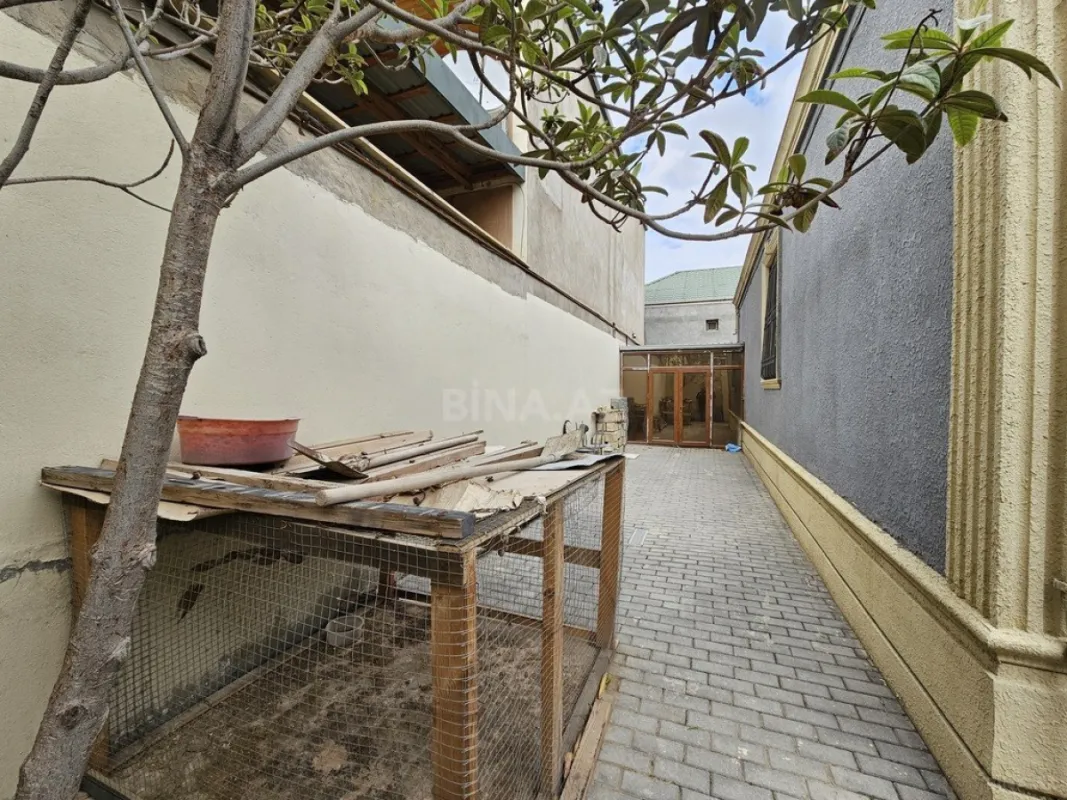 Satılır 4 otaqlı həyət evi 130 m²