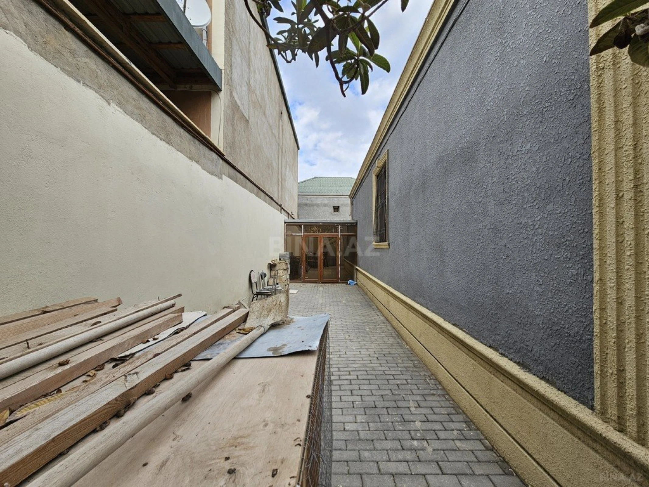 Satılır 4 otaqlı həyət evi 130 m²