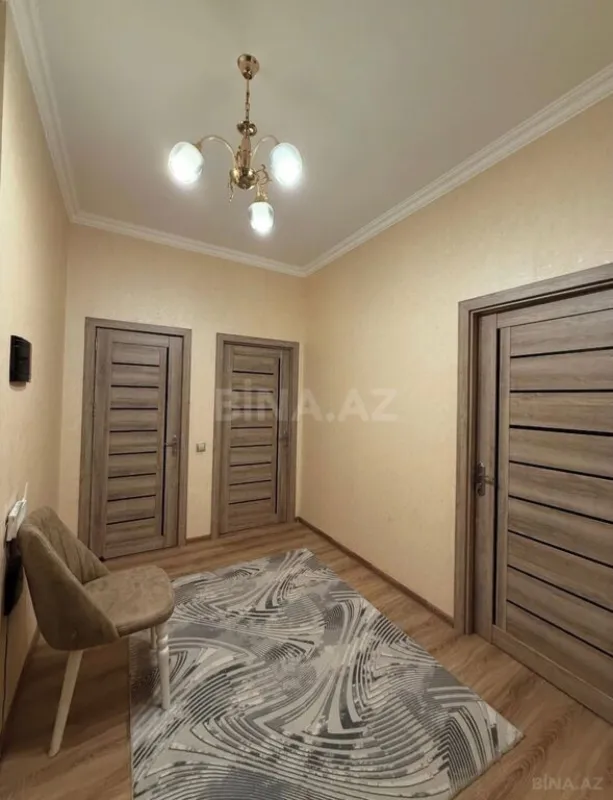 Kirayə verilir 2 otaqlı mənzil 80 m²