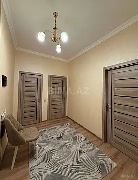 Kirayə verilir 2 otaqlı mənzil 80 m²