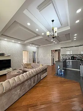 Satılır 3 otaqlı mənzil 115 m²