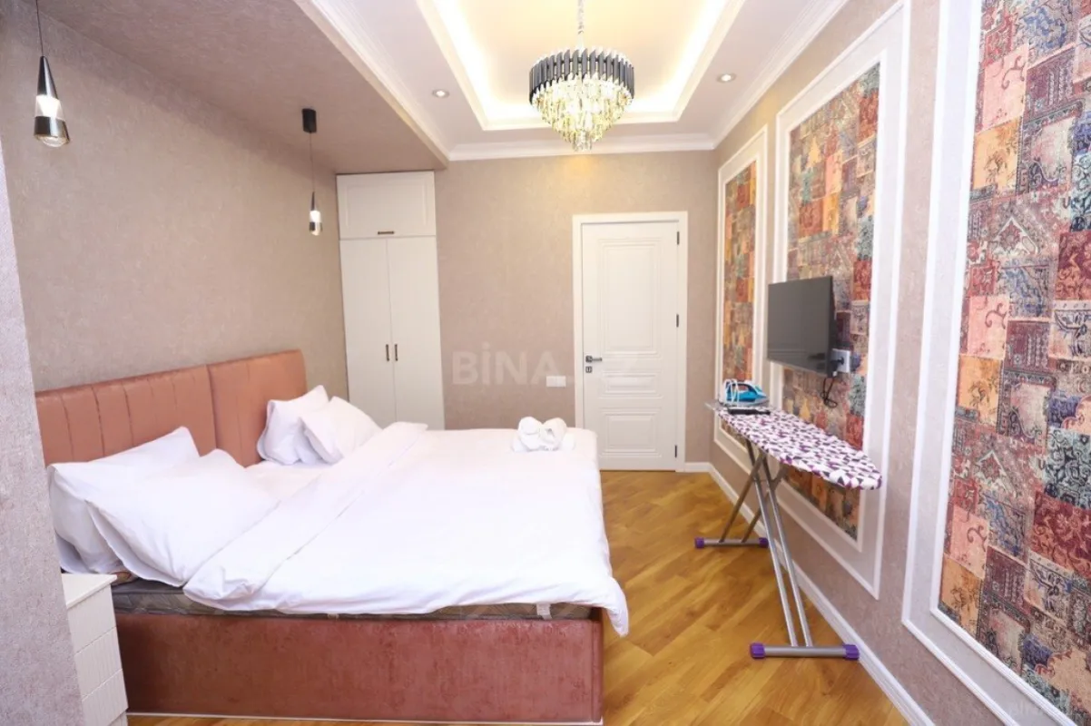 Kirayə verilir 3 otaqlı mənzil 120 m²
