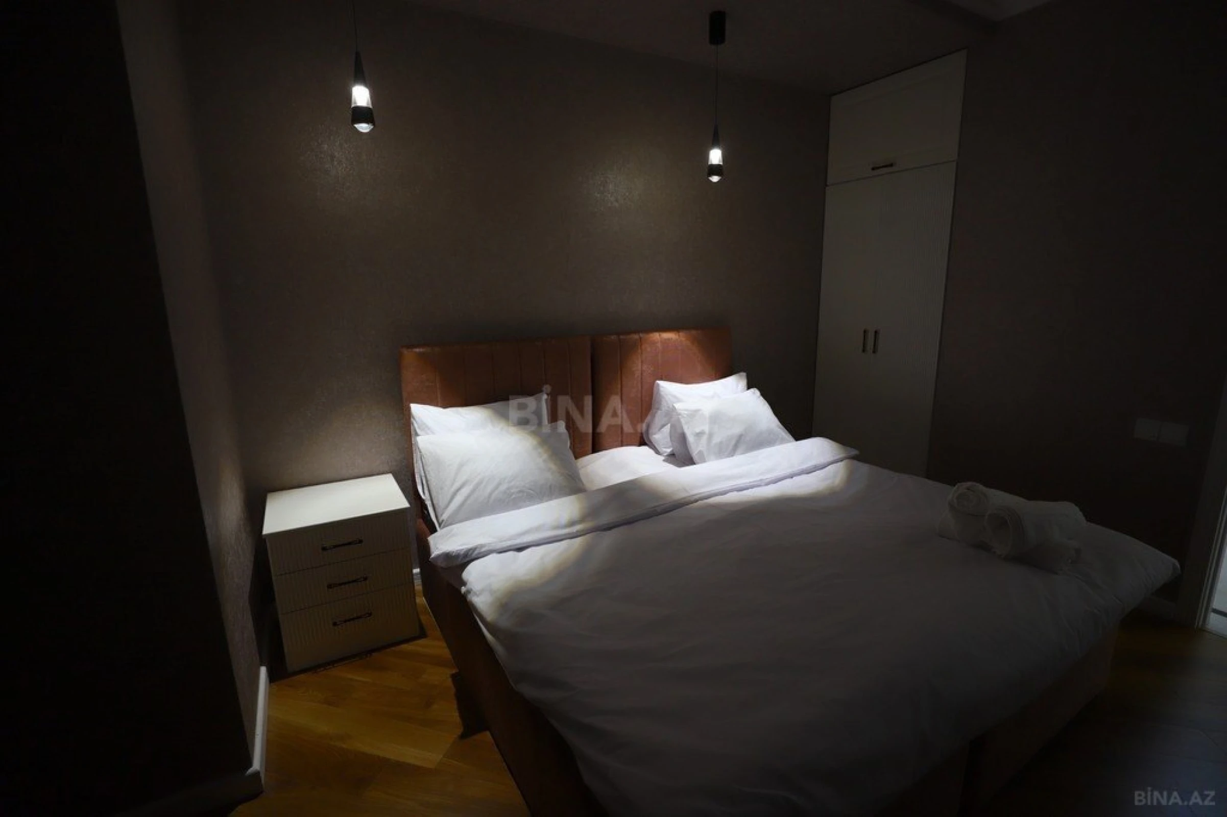 Kirayə verilir 3 otaqlı mənzil 120 m²