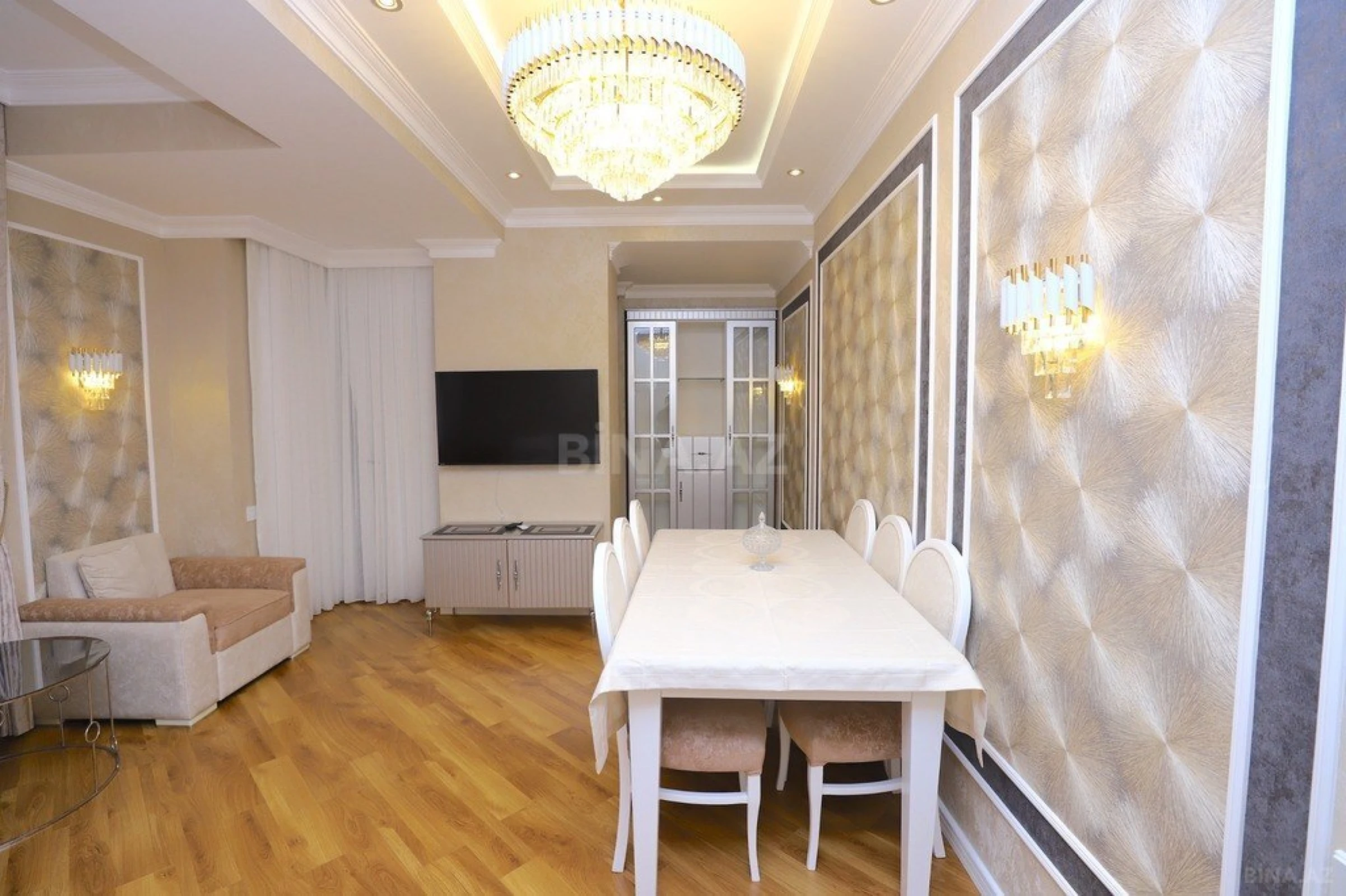 Kirayə verilir 3 otaqlı mənzil 120 m²