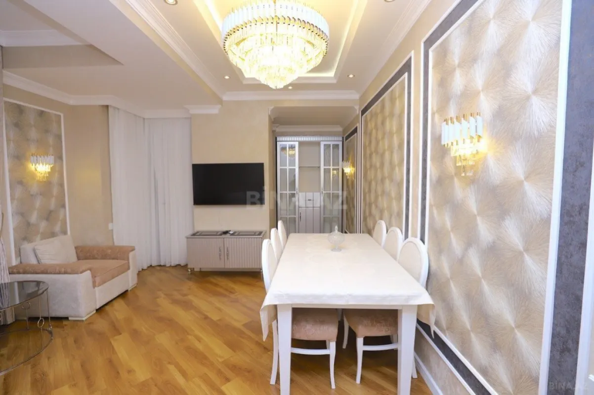 Kirayə verilir 3 otaqlı mənzil 120 m²